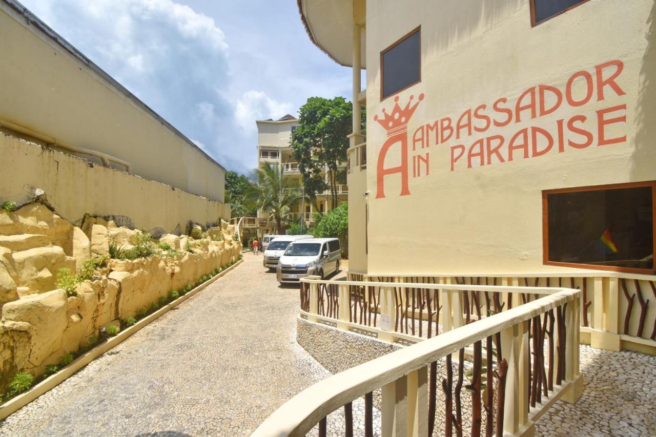 Ambassador In Paradise Balabag  Екстер'єр фото