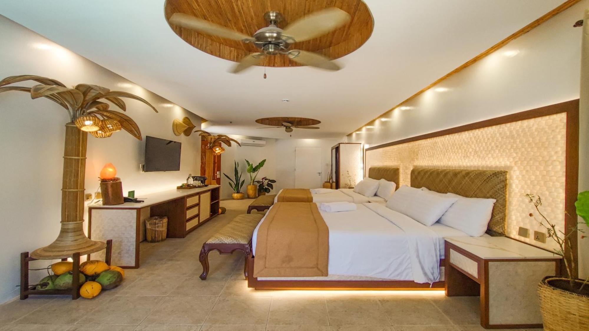 Ambassador In Paradise Balabag  Екстер'єр фото Deluxe Room